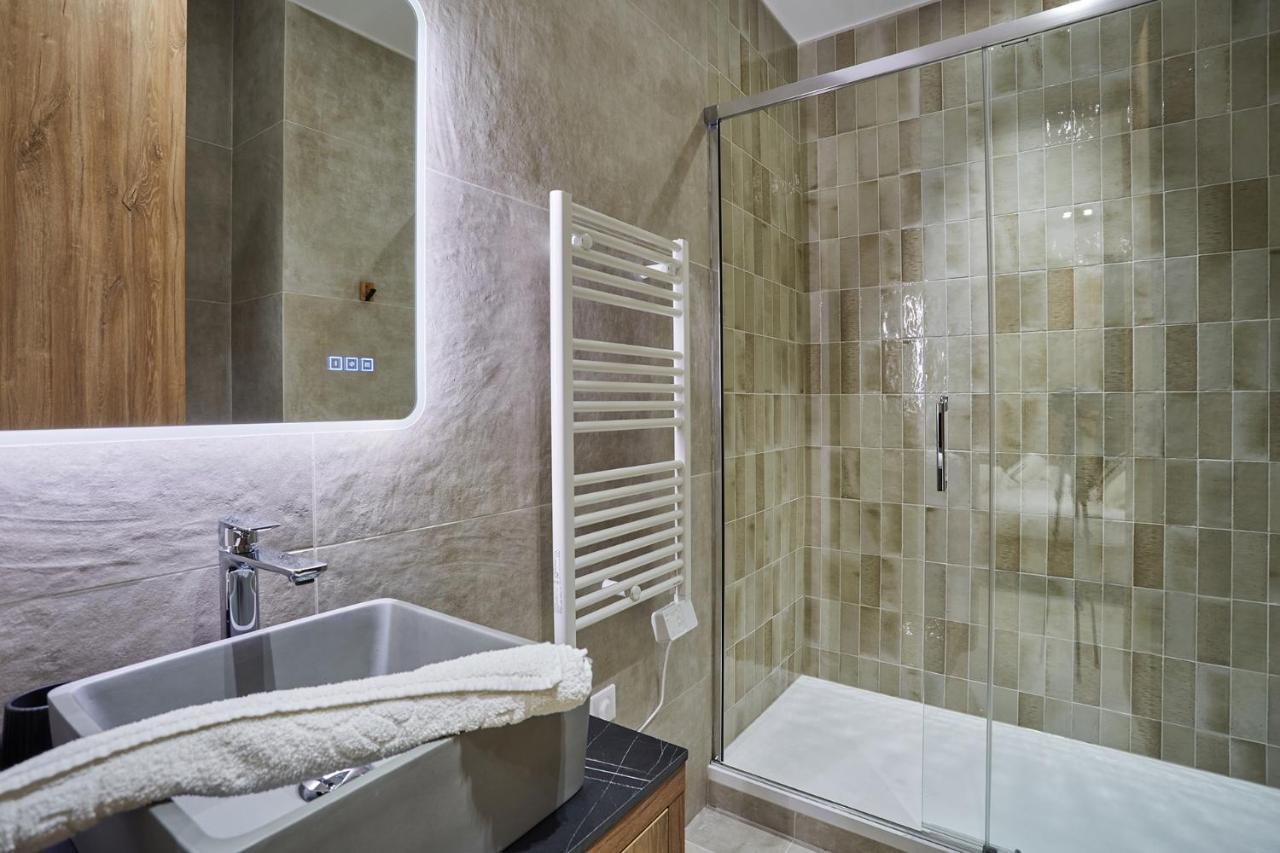 Appartement Coeur Montmartre By Studio Prestige Paris Exterior photo
